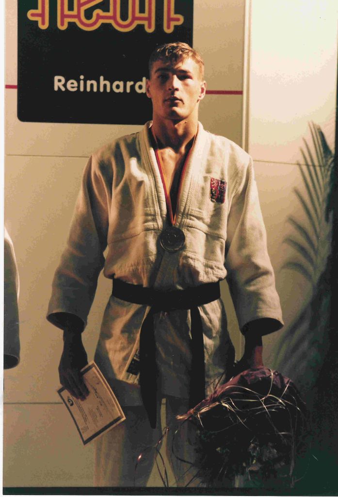 petr-jakl-malem-skoncil-na-vozicku