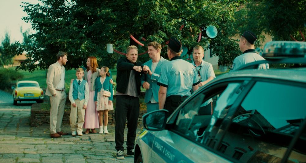 prani-k-narozeninam-krtiny-prinaseji-jeste-vetsi-chaos-i-humor