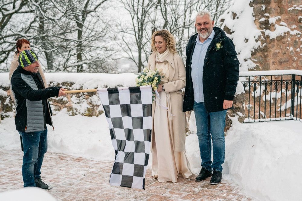 svatba-ktera-prekrocila-ramec-okamziku-ollie-rouckova-a-ondrej-martinec-na-hrade-pecka