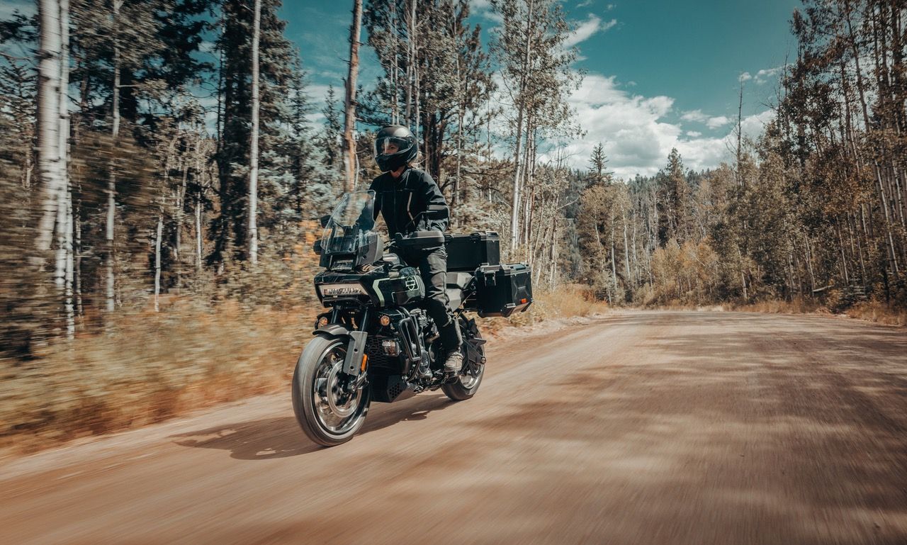 harley-davidson-odhaluje-modelovou-radu-2026-touring-trike-adventure-i-cvo