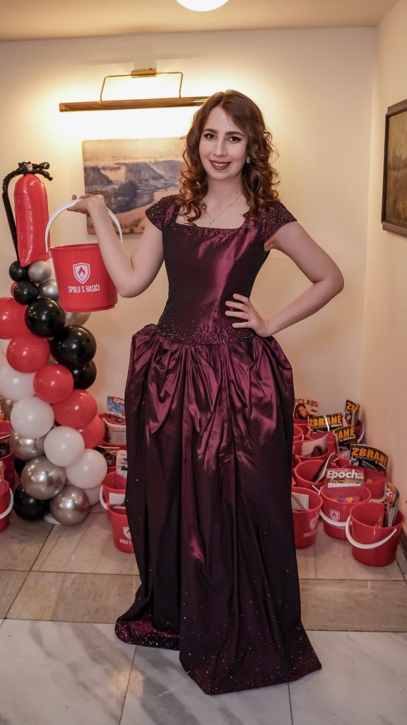 umeni-ktere-chrani-dali-gutserieva-na-veceru-spolu-s-hasici