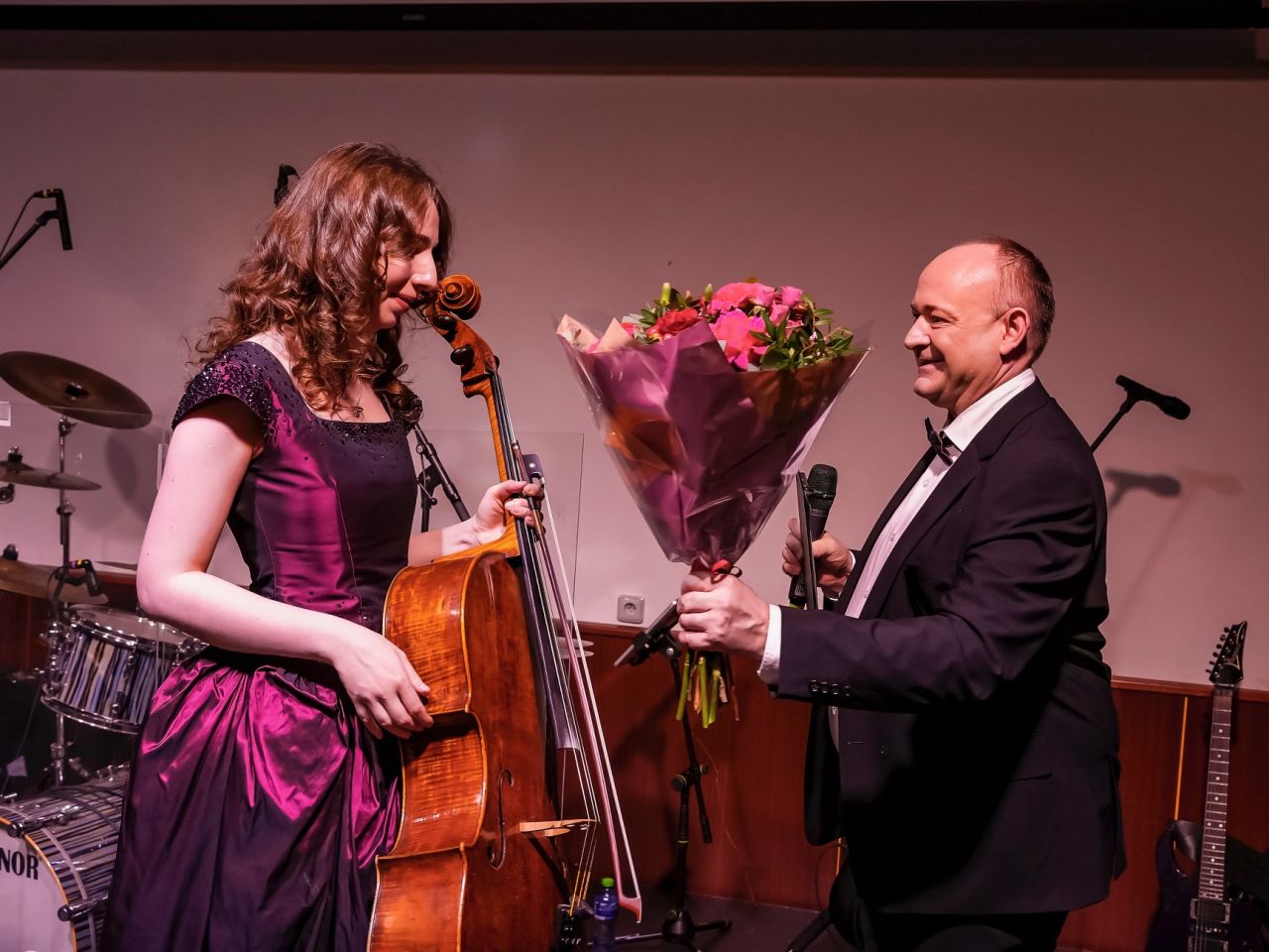 umeni-ktere-chrani-dali-gutserieva-na-veceru-spolu-s-hasici