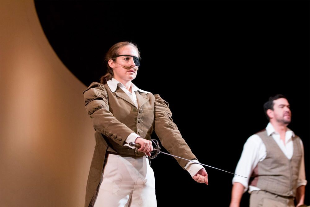 olomoucky-sluha-dvou-panu-tot-razna-trefa-do-cerneho