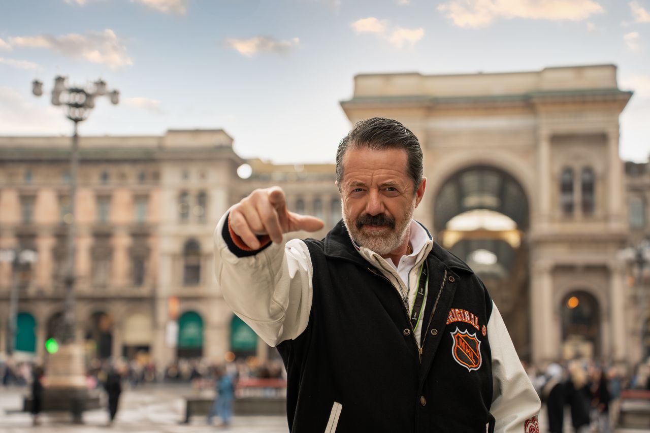 lajna-miri-do-kin-po-uspesnych-seriich-prichazi-celovecerni-film-jeden-z-nejvyraznejsich-fenomenu-ceske-online-a-televizni-tvorby-poslednich-let-serial-lajna-se-docka-filmoveho-zpracovani-po-trech-mimoradne-uspesnych-seriich-prichazi-celovecerni-komedie-l