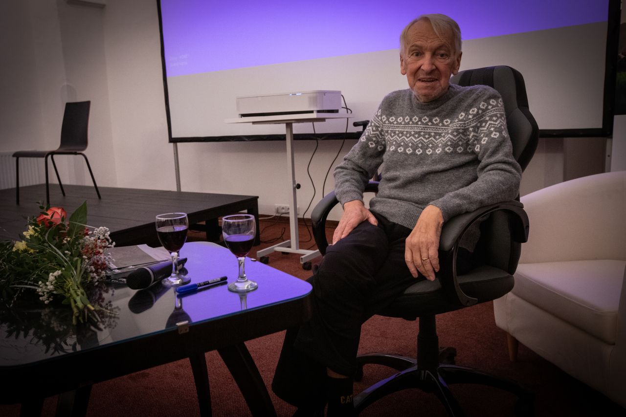 stvoreno-pro-spolecne-zazitky-manmat-pokracuje