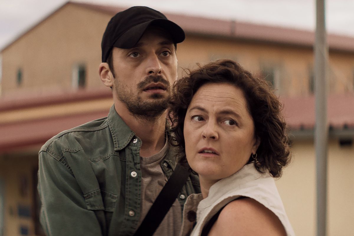 nova-krimikomedie-poberta-si-drzi-od-zacatku-do-konce-vtip-a-osobite-kouzlo