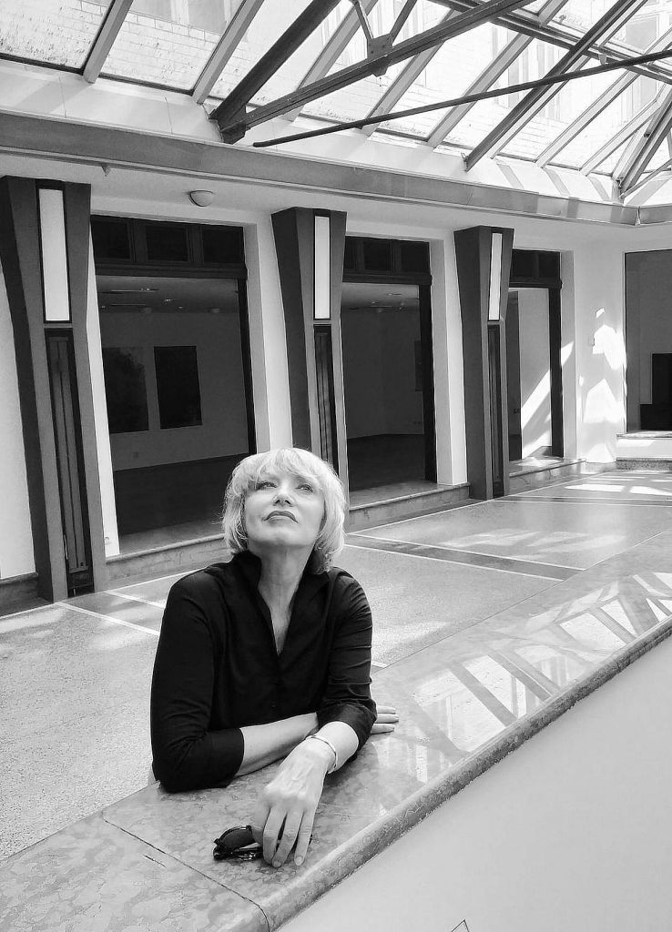 robert-rohal-vystavuje-svou-fotografickou-tvorbu-v-holesove