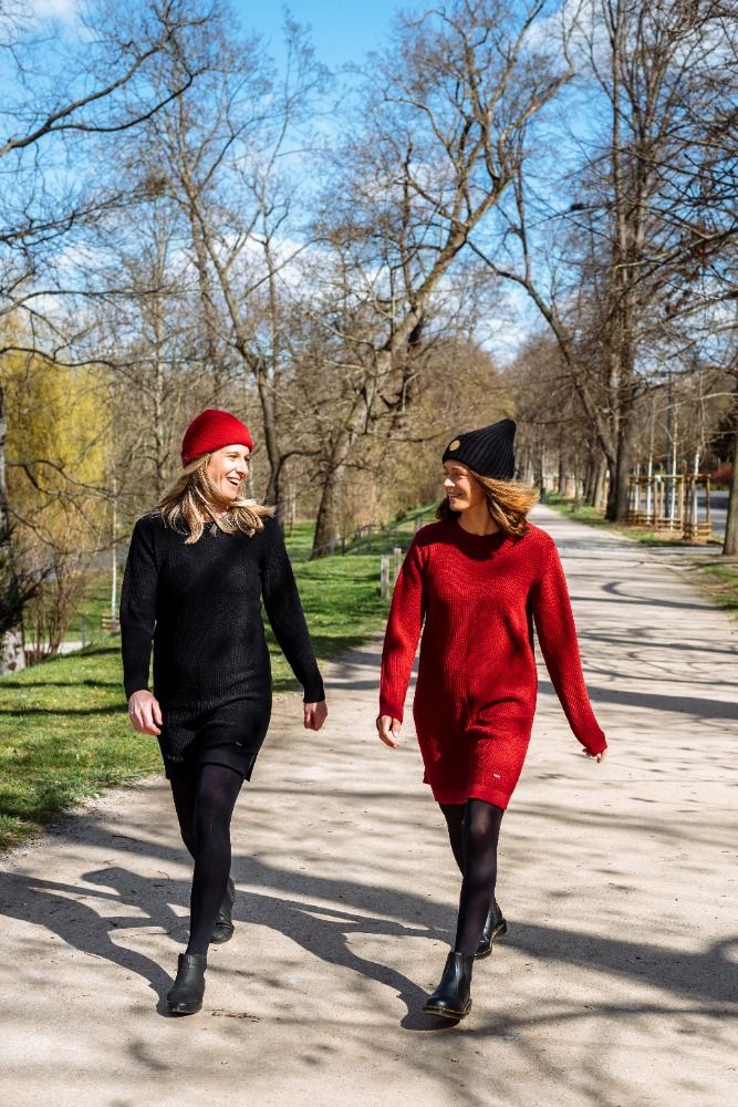 mestska-elegance-v-rytmu-merino-vlaken