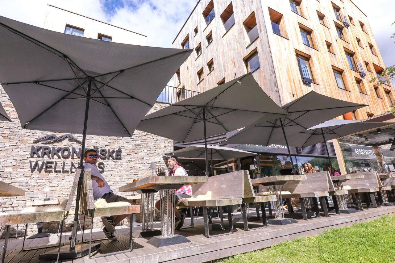 aparthotel-svaty-vavrinec-krkonossky-resort-ktery-dava-rodinnemu-letu-novy-rozmer