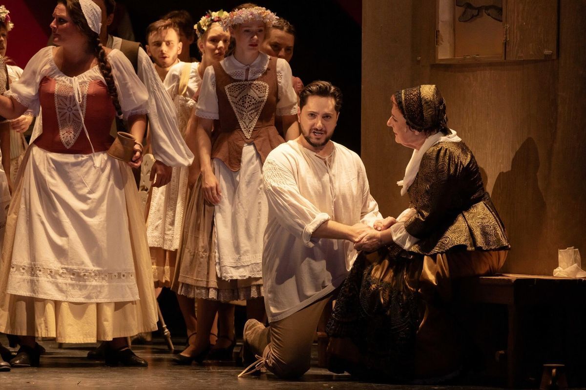 na-olomouckem-jevisti-okouzlila-opera-cert-a-kaca-napaditou-rezii-a-skvelymi-vykony
